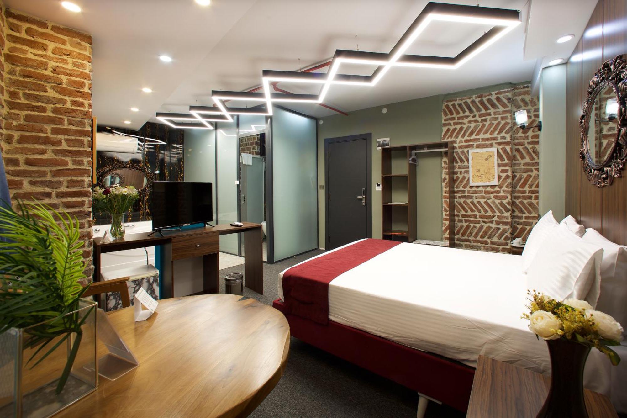 Galata By Boss Hotel อิสตันบูล ภายนอก รูปภาพ